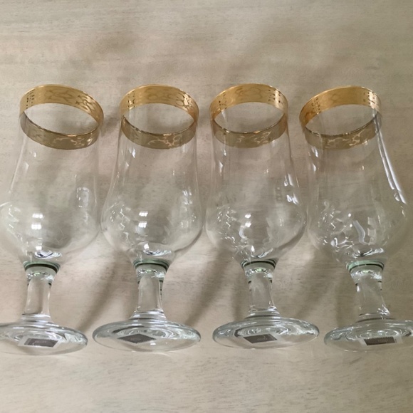 Circleware Versailles 4 Pc Glass Goblet Set - Picture 5 of 8